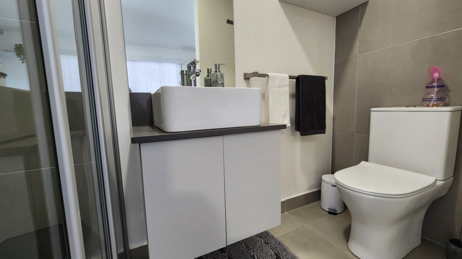 2 Bedroom Property for Sale in Island View Western Cape